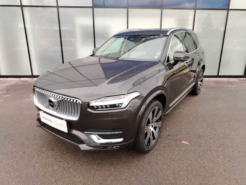 Volvo XC90 21.600 km 62.117 € Hutthurm 94116