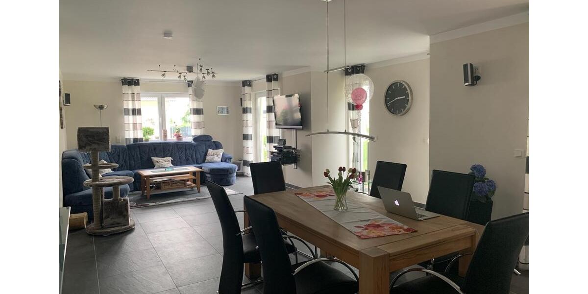 Einfamilienhaus Butzbach - 7 Zimmer, 175 m&sup2;, 799.000&euro; | Angebot:25172911