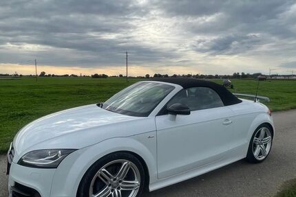 Audi TT 240.000 km 13.500 &euro; Westendorf 87679