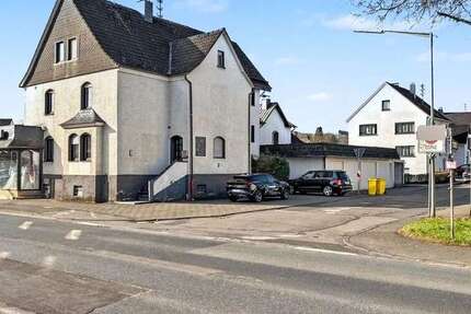 Haus Kreuztal - 11 Zimmer, 235 m&sup2;, 450.000&euro; | Angebot:26314078