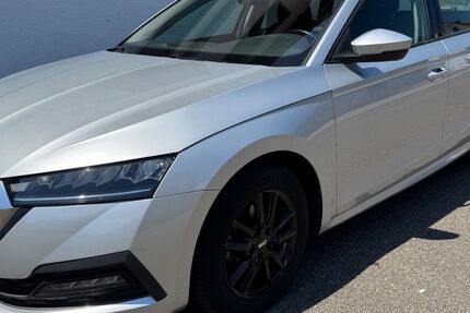 Skoda Octavia 148.100 km 15.100 &euro; Offenburg 77654