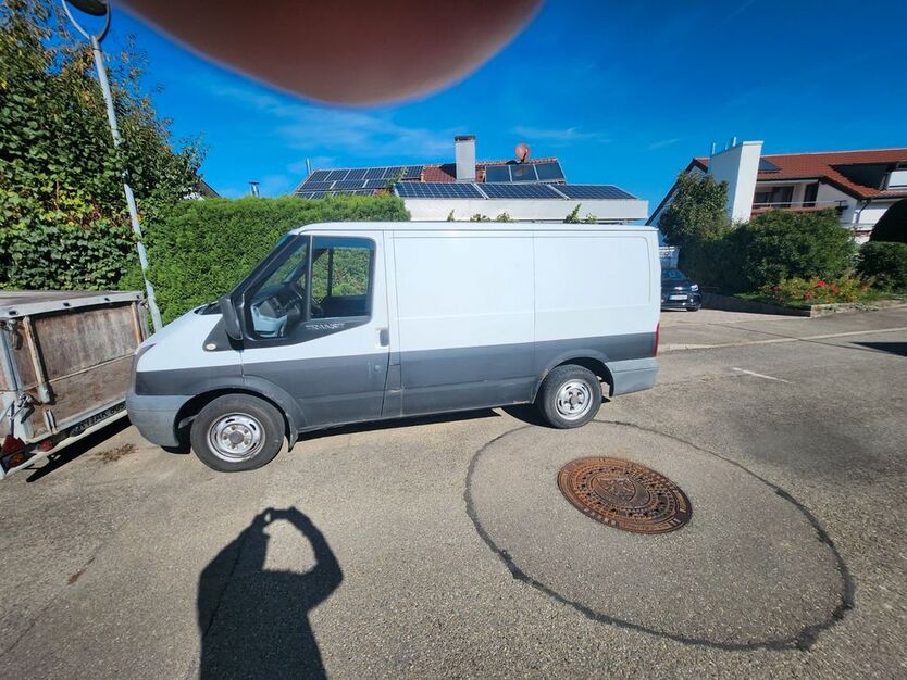 Ford Transit 254.000 km 2.400 € Reutlingen 72768