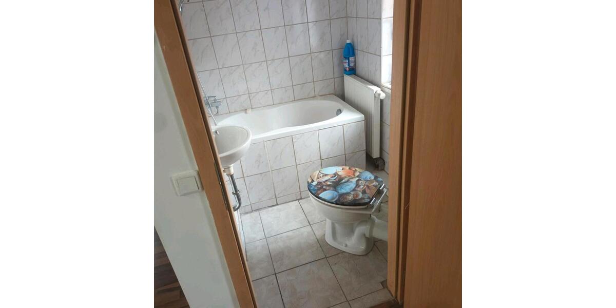 Reihenhaus Nürnberg Gibitzenhof - 5 Zimmer, 180 m&sup2;, 1.750&euro; | Angebot:26148273