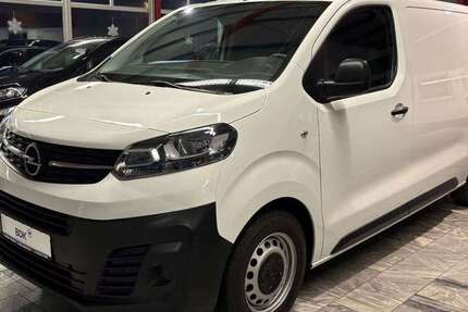 Opel Vivaro 67.986 km 18.990 &euro; Geithain 04643