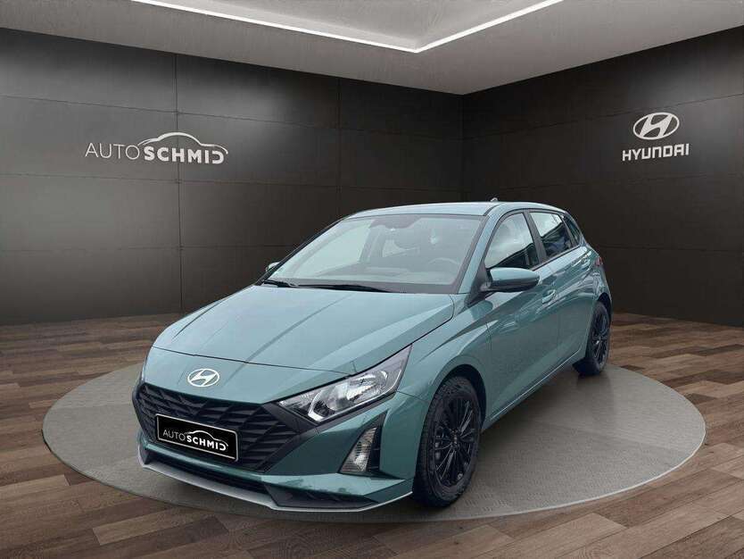 Hyundai i20 6.360 km 16.580 € Geislingen 73312