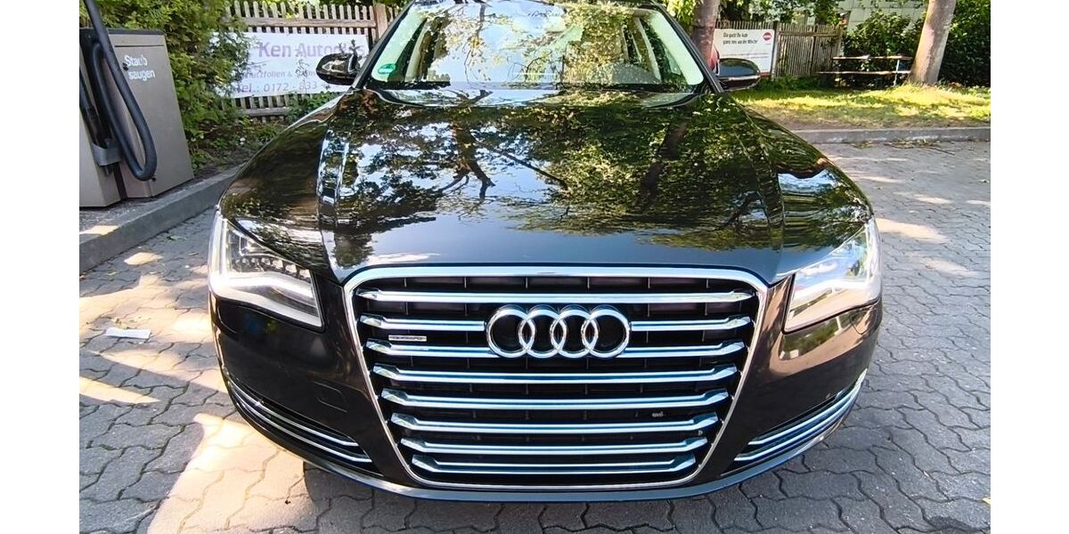 Audi A8 175.000 km 18.490 &euro; München 80686