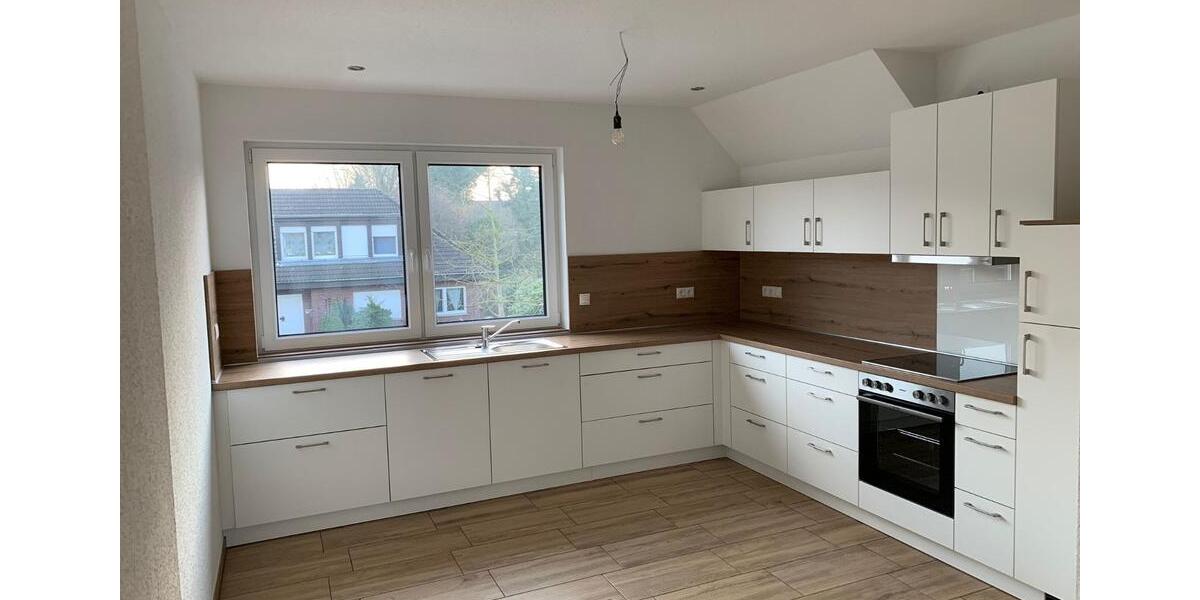Dachgeschoßwohnung Papenburg - 4 Zimmer, 127 m&sup2;, 1.270&euro; | Angebot:24691194