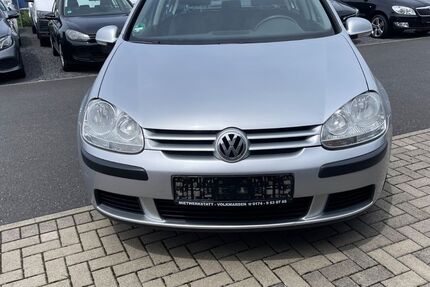 VW Golf 134.000 km 3.490 &euro; Kassel 34123