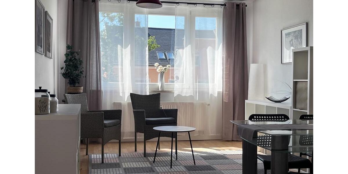 Etagenwohnung Reichenbach im Vogtland - 3 Zimmer, 58 m&sup2;, 350&euro; | Angebot:26198913