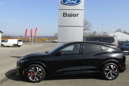 Ford Mustang Mach-E 42.200 km 31.990 &euro; Riedlingen 88499