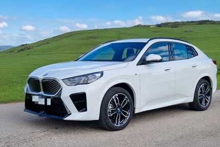 BMW iX2 6.500 km 39.900 &euro; Kempten 87439