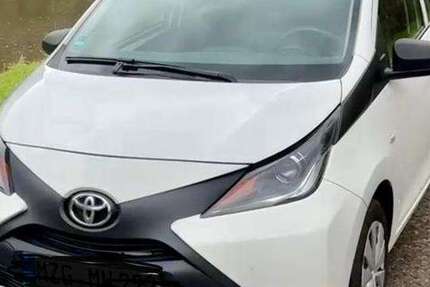 Toyota Aygo 56.000 km 8.200 &euro; Merzig 66663