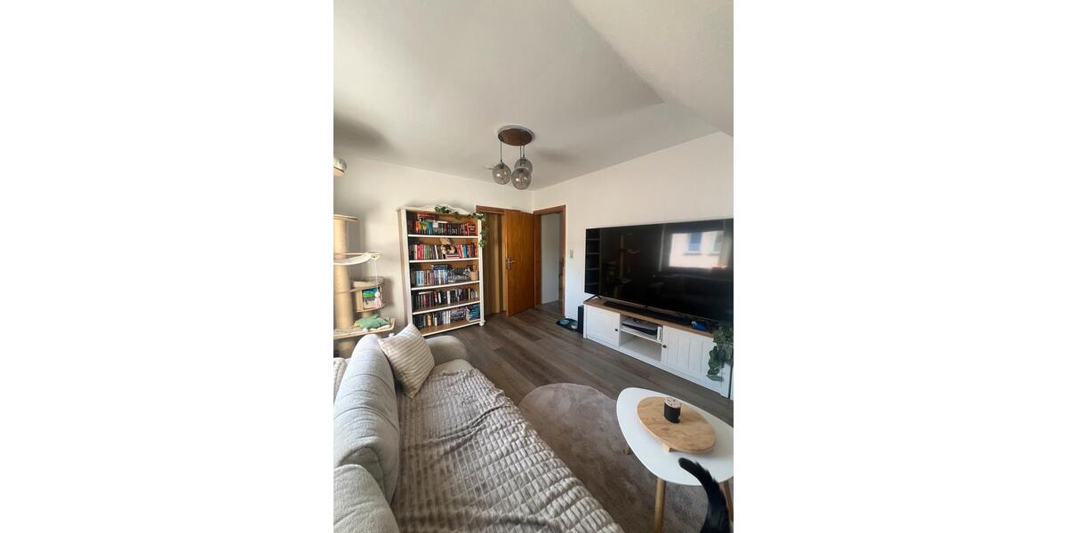 Dachgeschoßwohnung Hessisch Oldendorf - 3.5 Zimmer, 86 m&sup2;, 850&euro; | Angebot:26387242