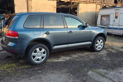 VW Touareg 218.000 km 3.700 &euro; Berlin 13059