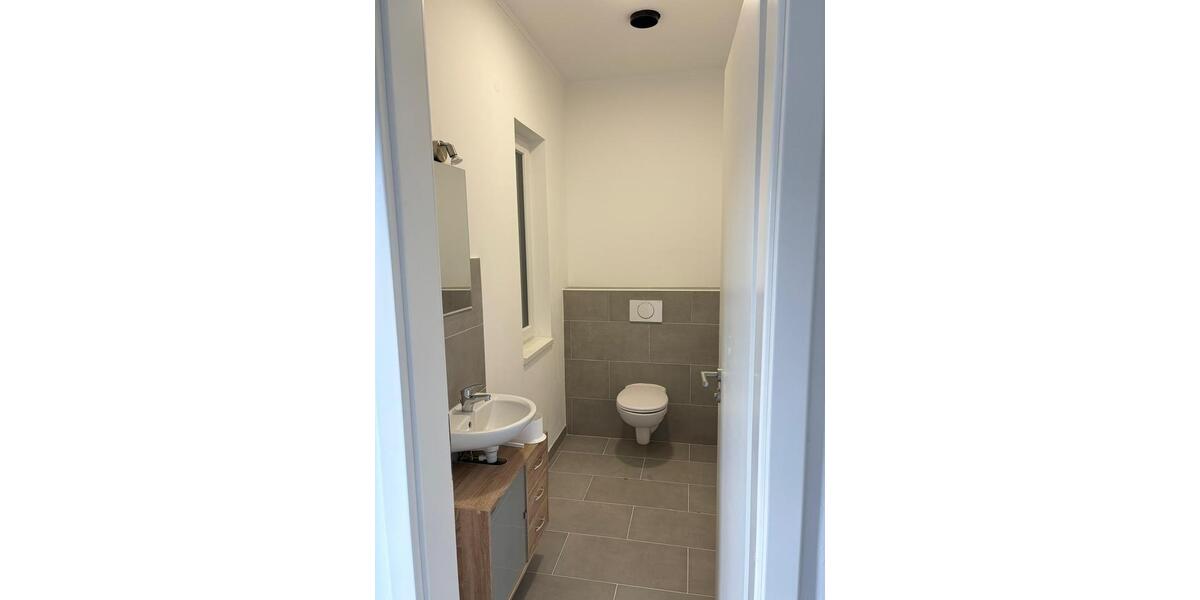 Doppelhaushälfte Warstein - 4 Zimmer, 105 m&sup2;, 1.350&euro; | Angebot:25718747