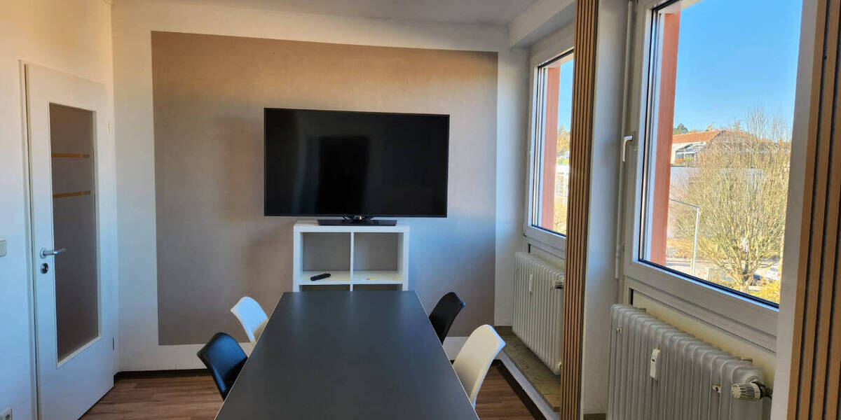Gewerbeobjekt Regensburg Großprüfening-Dechbetten-Königswiesen - 180&euro; | Angebot:25977767