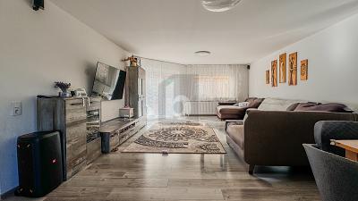 GROßZÜGIGES FAMILIENPARADIES - Einfamilienhaus Sasbach am Kaiserstuhl | Angebot:27016575