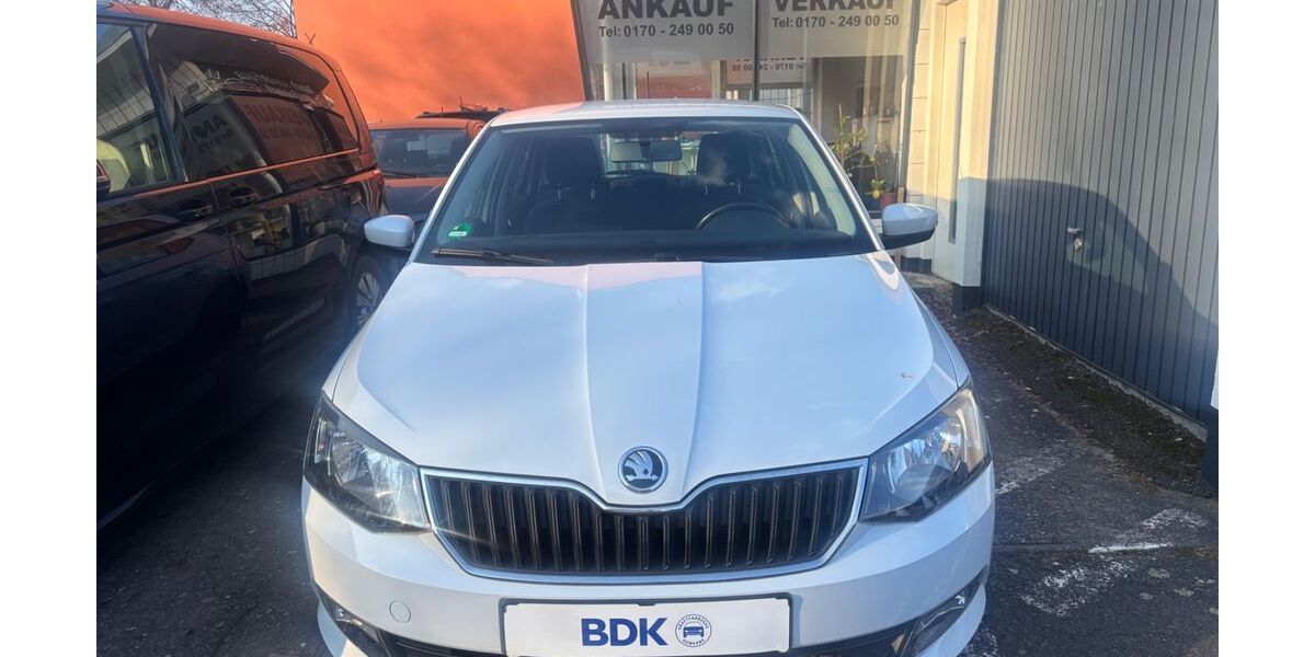 Skoda Fabia 109.300 km 8.499 &euro; Fulda 36043