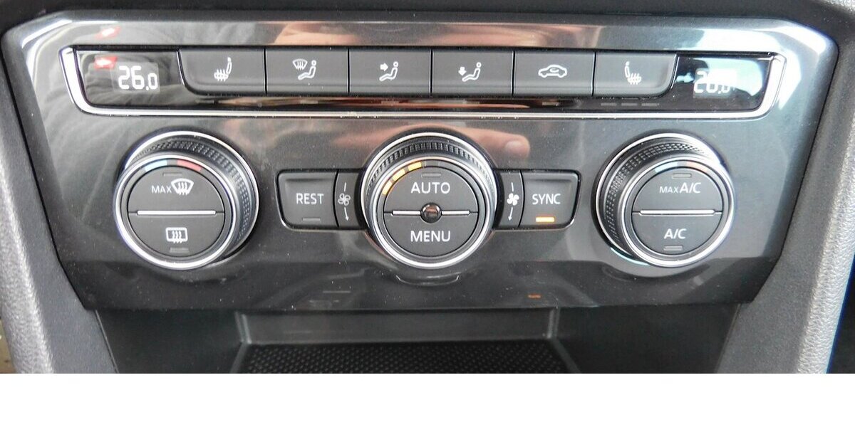 VW Tiguan 1.5 Comfortline Klima TSI Navi 34.700 km 24.990 &euro; Vordorf 38533