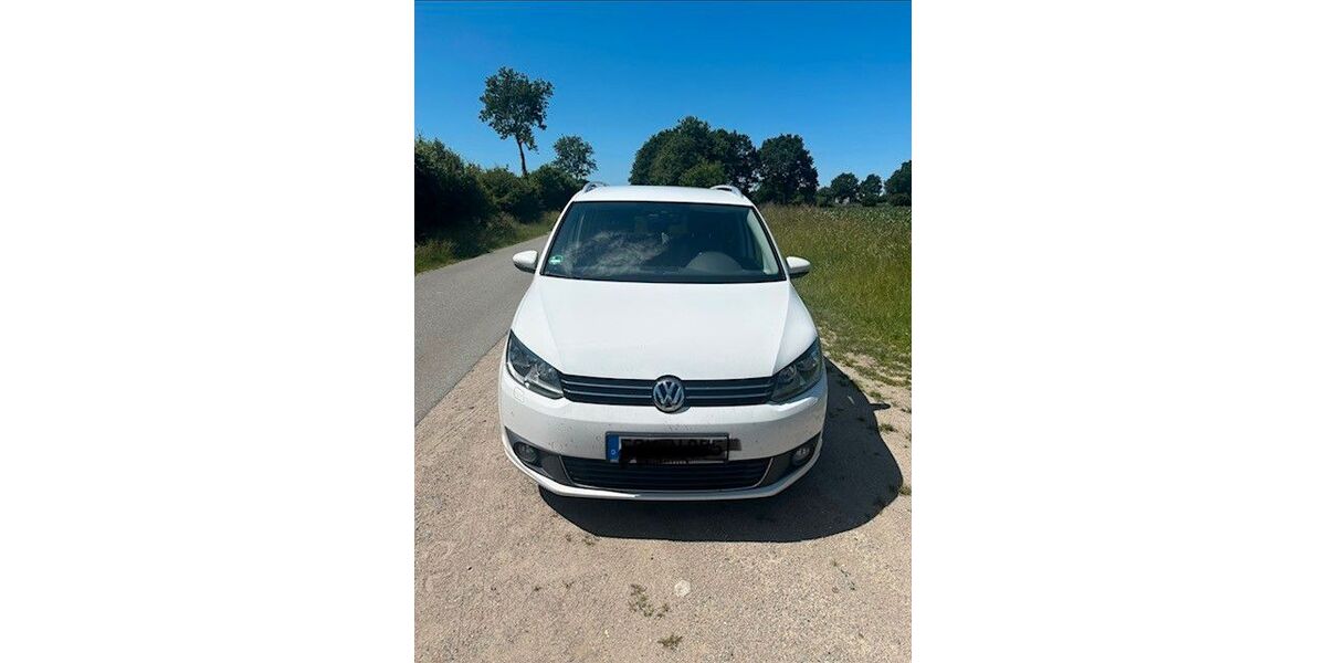 VW Touran 299.000 km 5.200 &euro; Fleckeby 24357