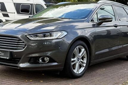 Ford Mondeo 141.454 km 8.999 &euro; Berlin 13088