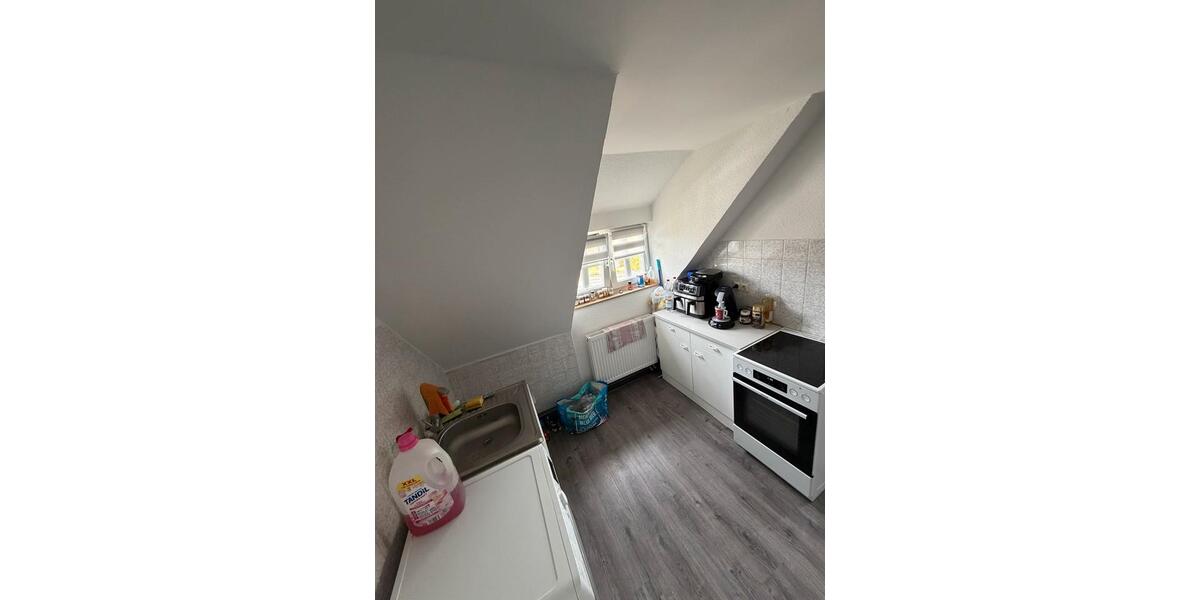 Dachgeschoßwohnung Sontra - 2 Zimmer, 34 m&sup2;, 220&euro; | Angebot:26318575