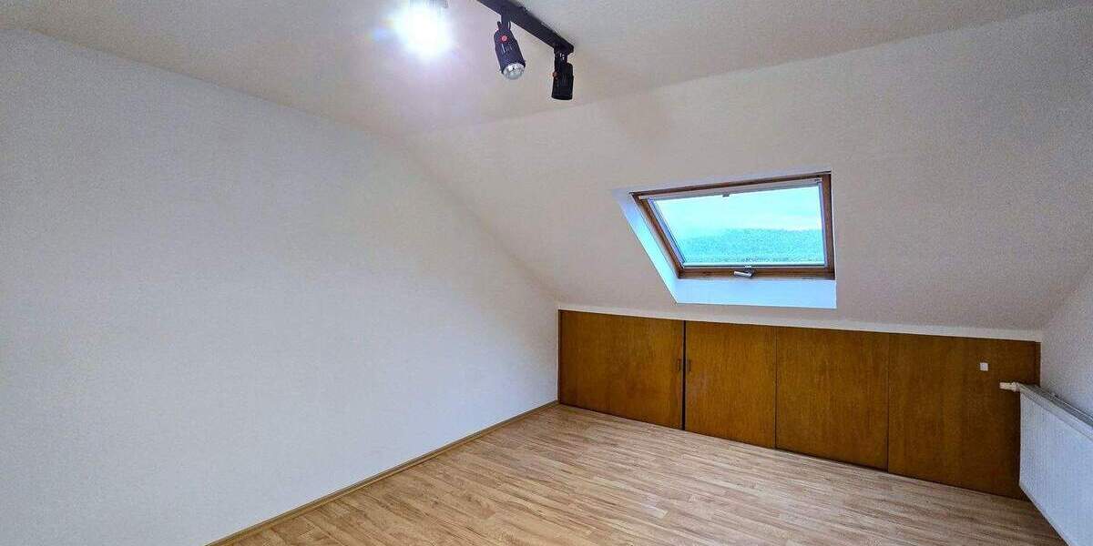 Doppelhaushälfte Albbruck - 5 Zimmer, 100 m&sup2;, 425.000&euro; | Angebot:25685899