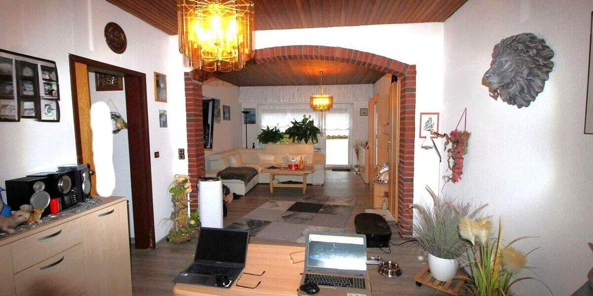 Einfamilienhaus Hatten Streekermoor I - 4 Zimmer, 145 m&sup2;, 325.000&euro; | Angebot:25374405