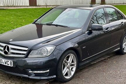 Mercedes-Benz C 250 158.000 km 9.680 € Bochum 44801