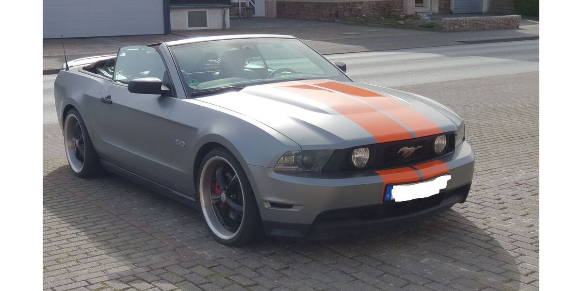 Ford Mustang 150.000 km 24.900 &euro; Höxter 37671