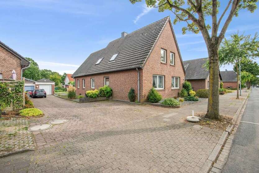 Haus zum Kaufen in Kleve 359.000 € 226 m² 12 zimmer
