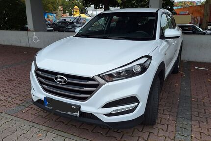 Hyundai TUCSON 125.800 km 10.500 &euro; Mannheim 68307