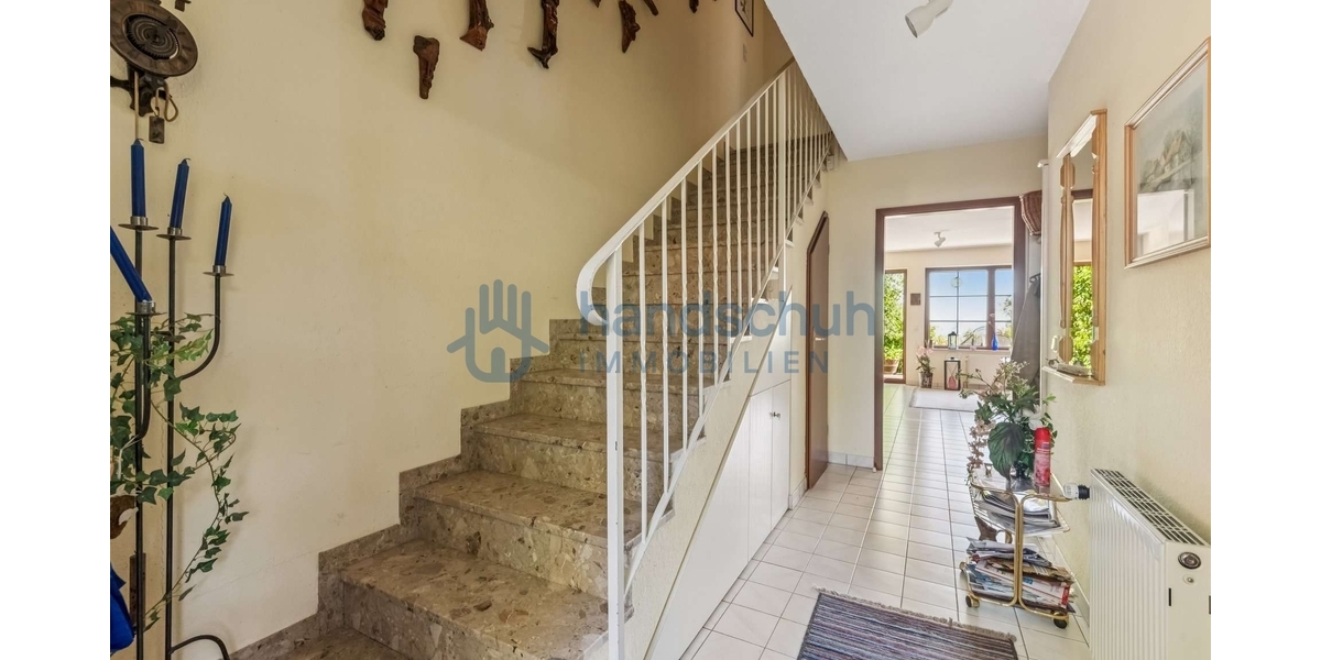Reihenendhaus mit unverbaubarem Ausblick. Kein Erbbaurecht und großem Grundstück - Reihenendhaus Stromberg | Angebot:26612260