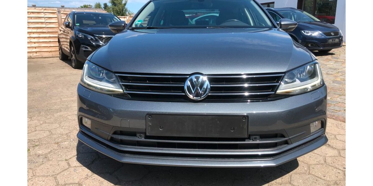 VW Jetta 100.256 km 7.990 &euro; Neu Wulmstorf 21629