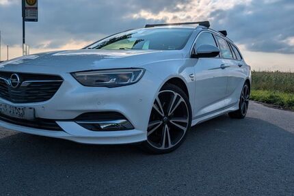 Opel Insignia 111.789 km 17.700 € Emsdetten 48282
