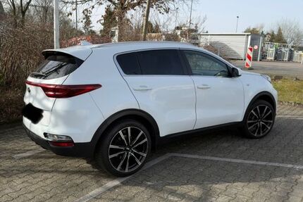 Kia Sportage 46.500 km 14.800 &euro; Remscheid 42897
