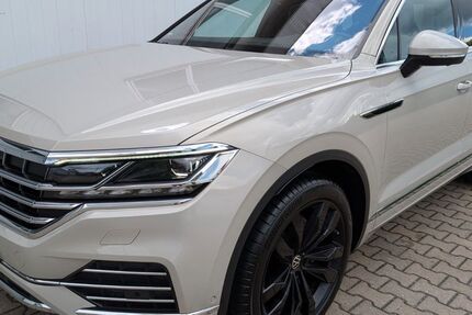 VW Touareg 82.502 km 38.800 &euro; Kaulsdorf 07338