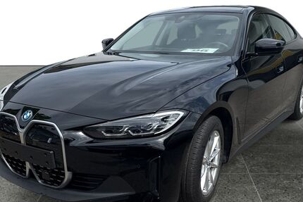 BMW i4 32.322 km 35.890 &euro; Mühldorf am Inn 84453
