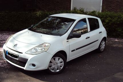Renault Clio 117.000 km 3.999 &euro; Essen 45309