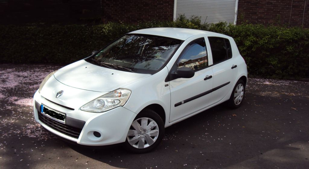 Renault Clio 117.000 km 3.999 &euro; Essen 45309