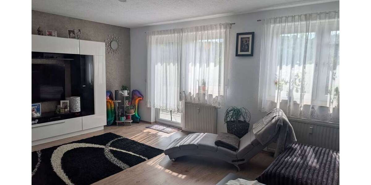 Etagenwohnung Mulfingen - 4 Zimmer, 92 m&sup2;, 240.000&euro; | Angebot:26688386