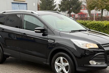 Ford Kuga 96.903 km 9.990 &euro; Alsdorf 52477