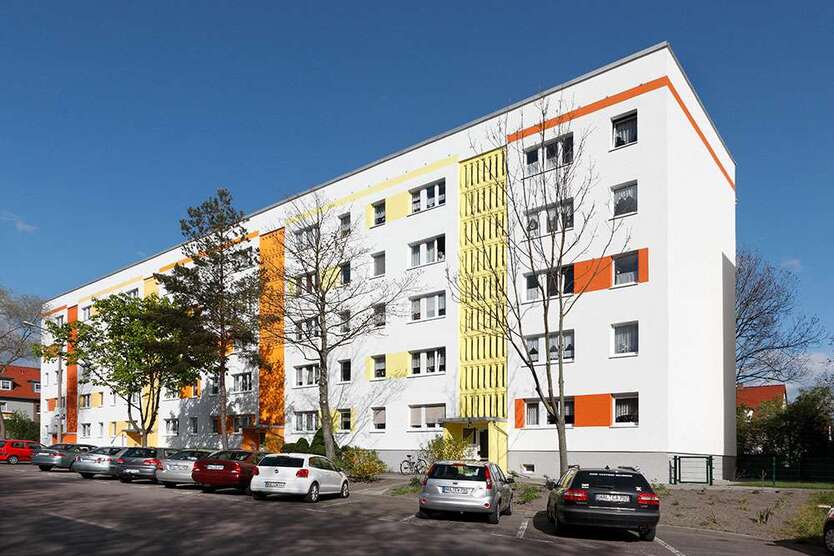 Wohnung zum Mieten in Halle (Saale) 382,18 € 60.76 m² 3 zimmer