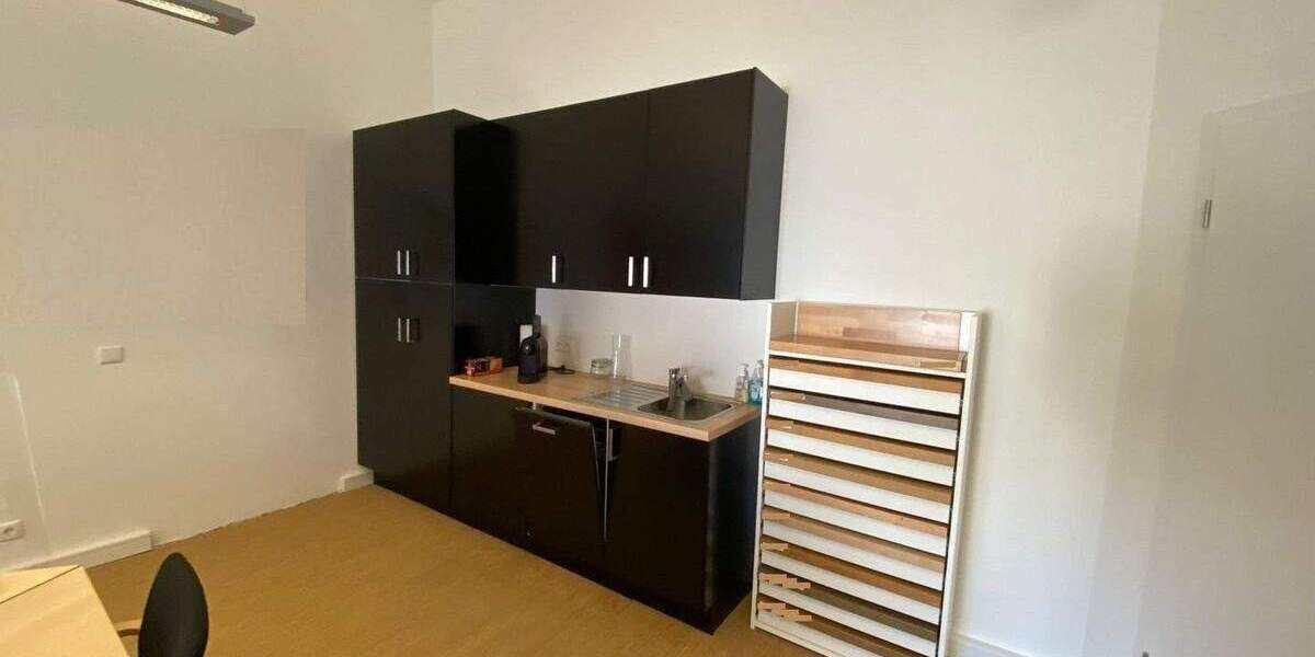 Gewerbeobjekt Bad Honnef Aegidienberg - 6 Zimmer, 153 m&sup2;, 995&euro; | Angebot:24837573