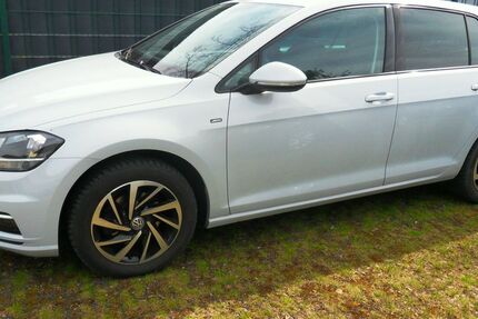VW Golf 80.500 km 13.680 &euro; Erwitte 59597