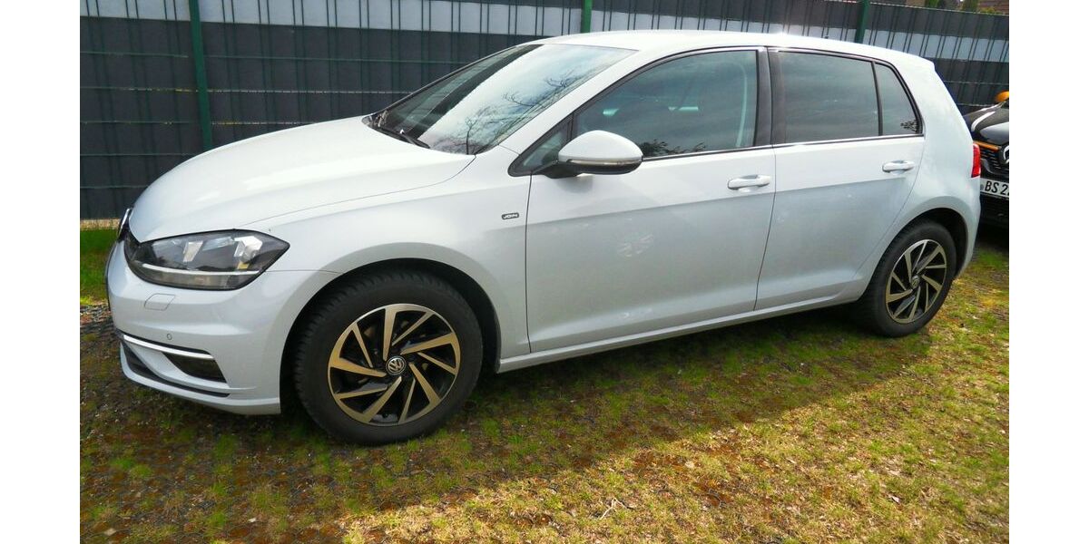 VW Golf 80.500 km 13.680 &euro; Erwitte 59597
