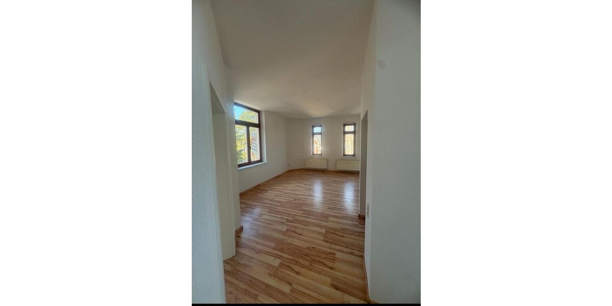 Etagenwohnung Reichenbach im Vogtland - 2 Zimmer, 51 m&sup2;, 450&euro; | Angebot:26348760