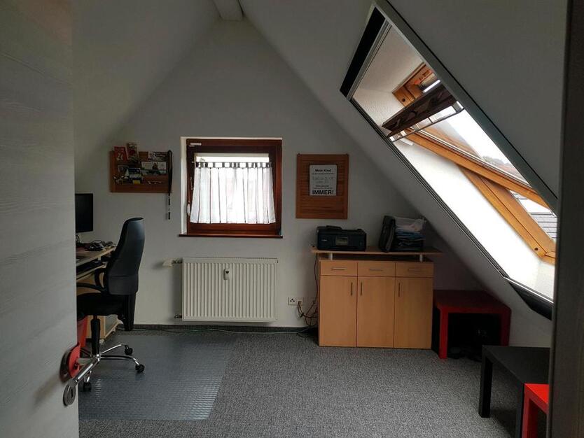 Gemütliche 4,5 Zimmer Maisonette-Wohnung zimmer