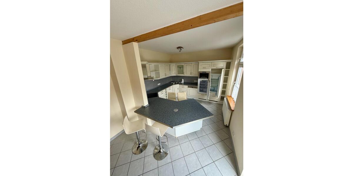 Mehrfamilienhaus, Wohnhaus Wilster - 8 Zimmer, 231 m&sup2;, 250.000&euro; | Angebot:26959451