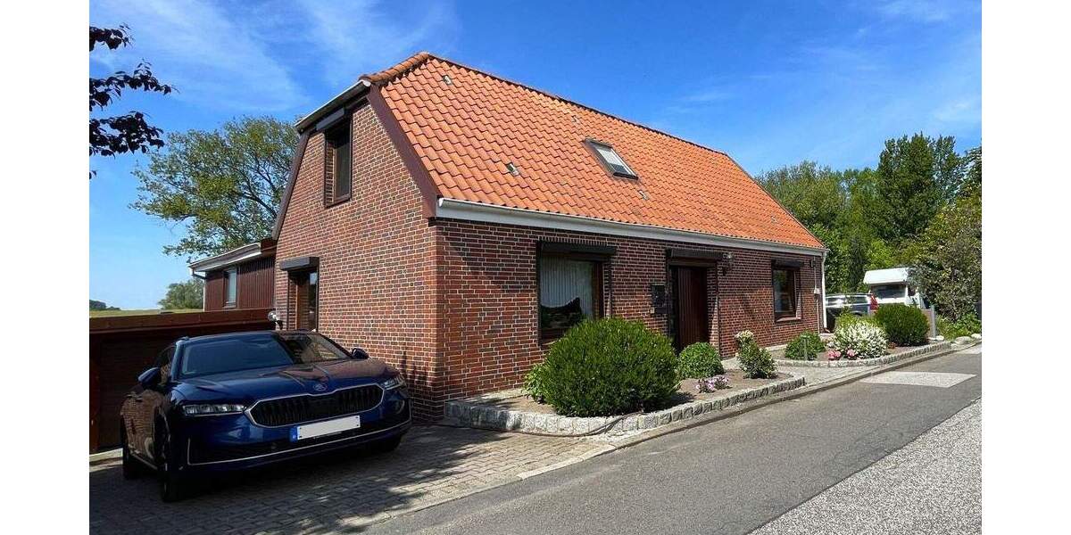 Charmantes Einfamilienhaus mit außergewöhnlich viel Nutzfläche nahe der Elbe in HH-Ochsenwerder 4 zimmer